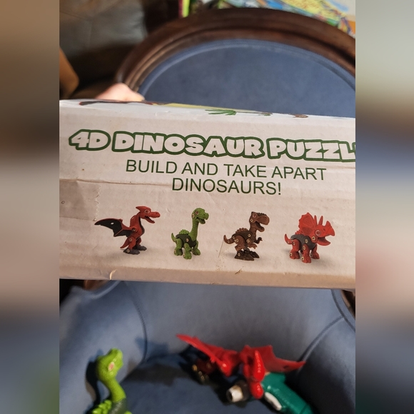🏷= $1 4D dinosaur puzzle - Picture 9 of 9